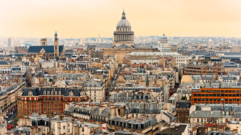 Street scene from the 5th Arrondissement — Latin Quarter